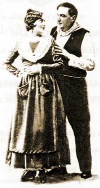Felisa Herrero and Emilio Sagi Barba in the premiere of "La rosa del azafran" 