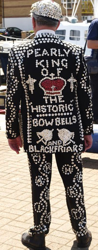 A London Pearly King