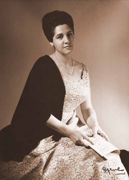 Tony Rosado - portrait by Gynes