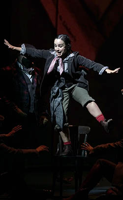 Ruth Gonz&aacute;lez - La tempranica (Teatro de la Zarzuela) (c. Javier del Real)