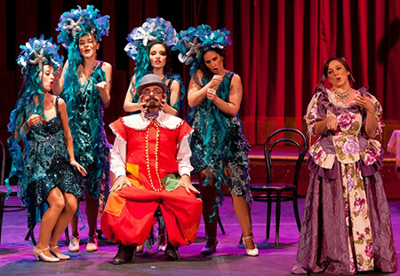 El terrible Perez - Iniesta, Santamaria, Girls