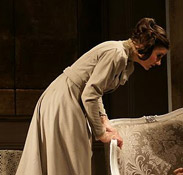 Carolina Moncada caracterizada como O en La gallina ciega (Foto: Opera Comica de Madrid)